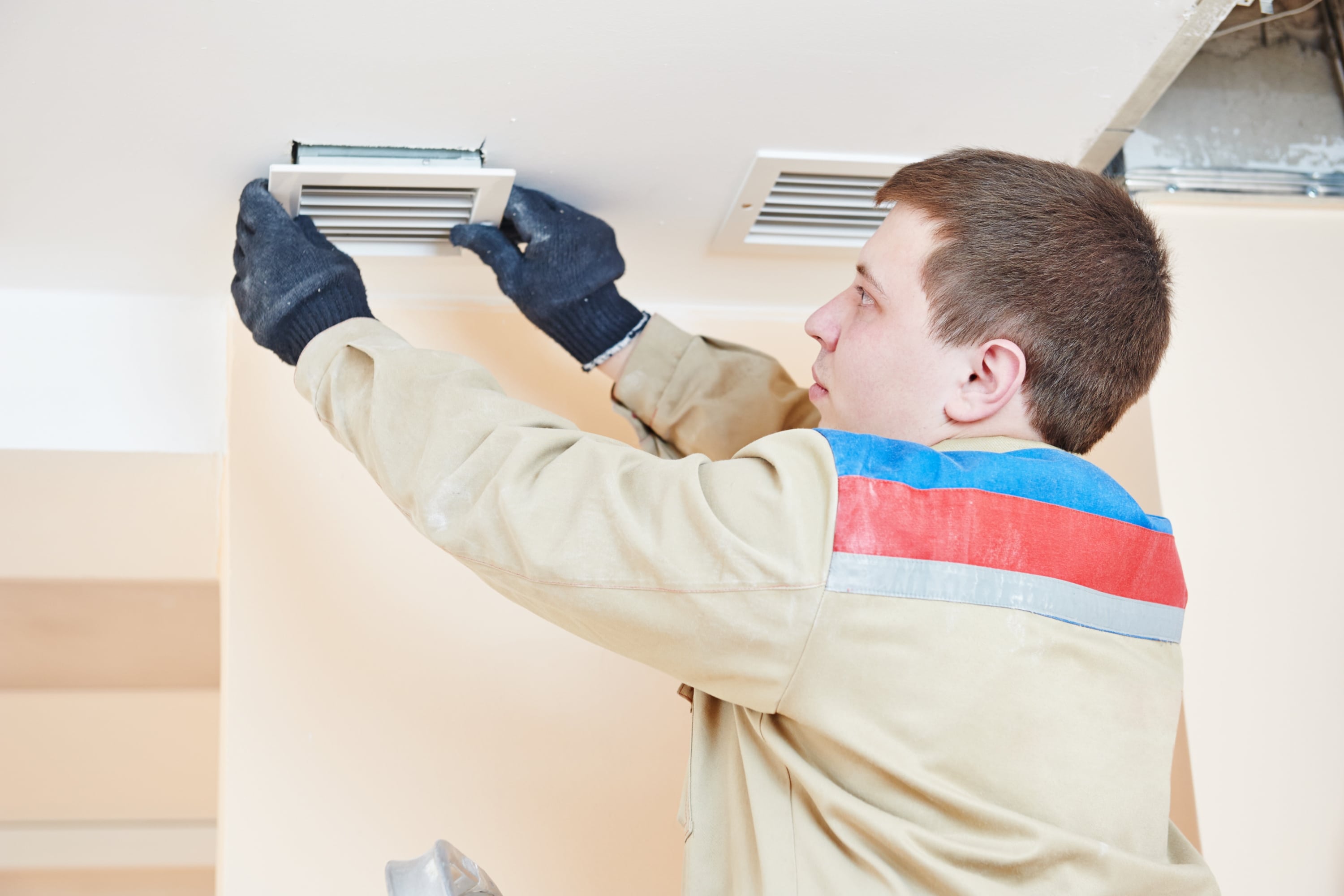 voorbeeld van ventilatiesysteem reinigen